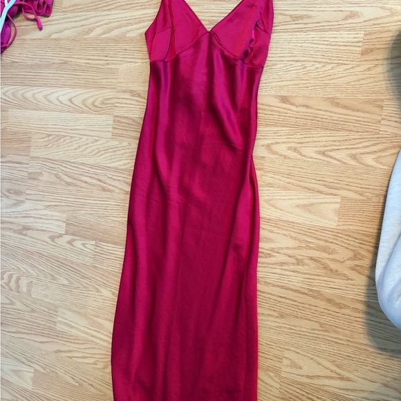 Abercrombie & Fitch Dresses & Skirts - Abercrombie red Satin Dress XXS